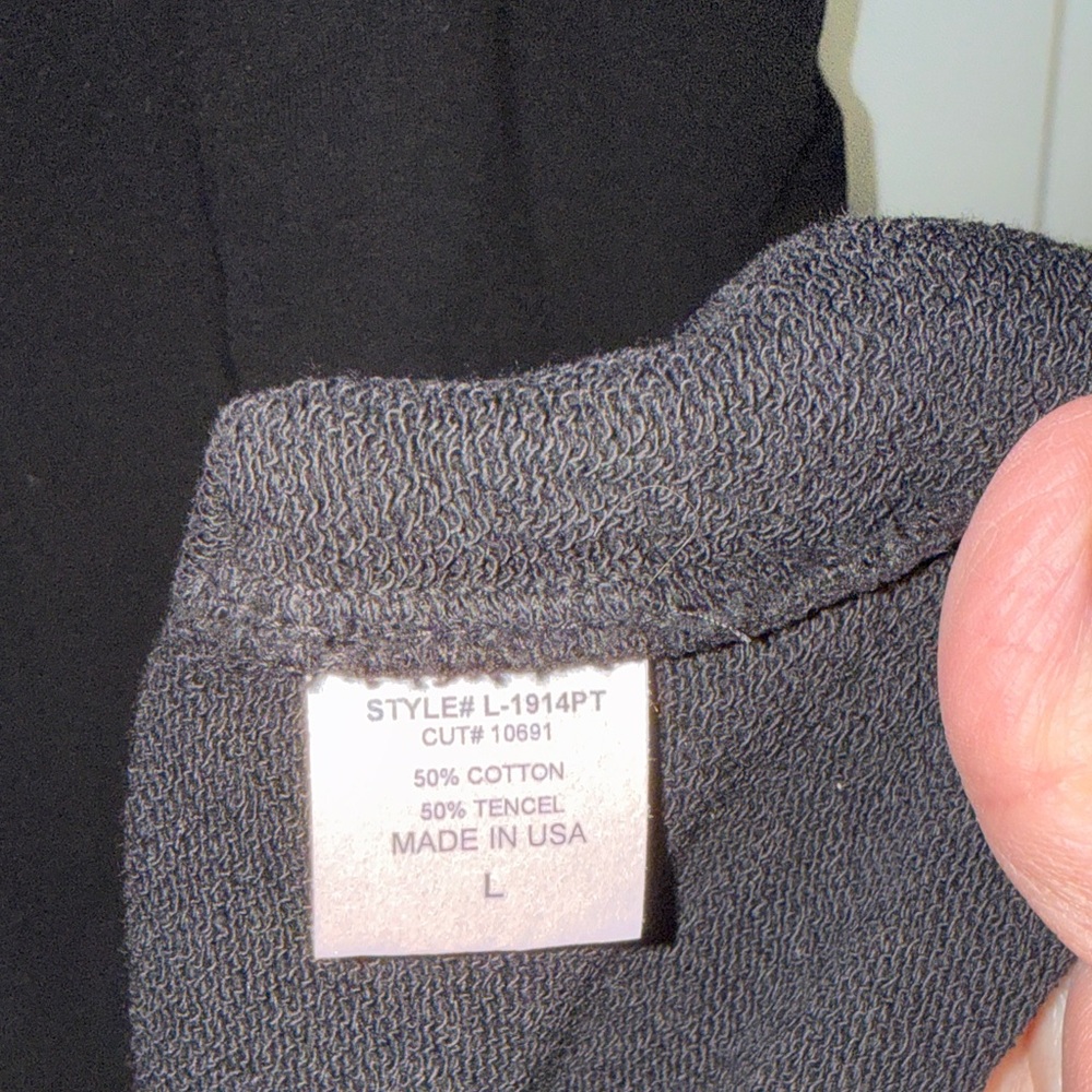 Lanston Black Sleeveless Dress NWT - Picture 3 of 5